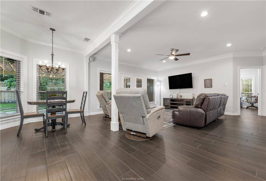 9310 Amberwood Court, College Station, TX 77845