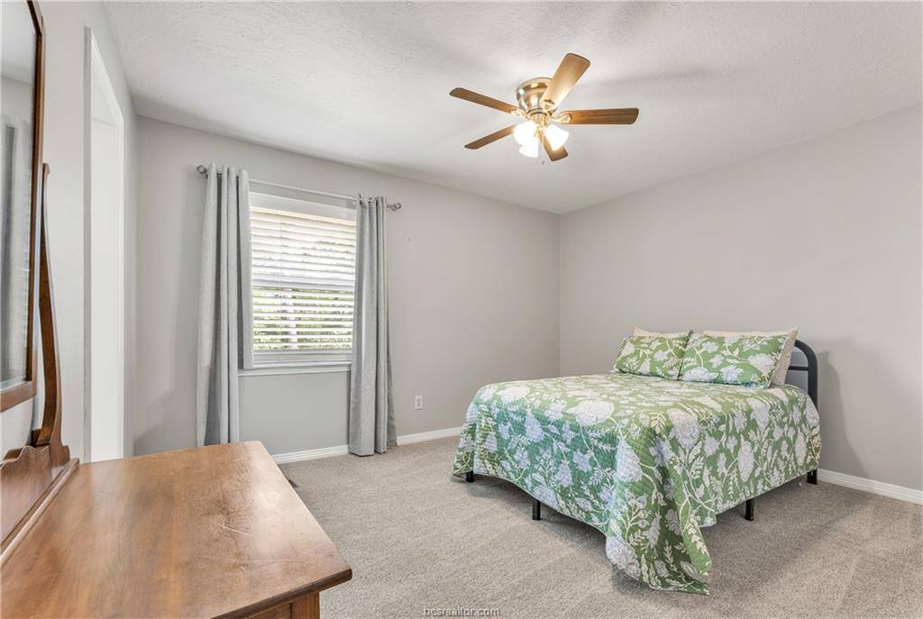 9310 Amberwood Court, College Station, TX 77845