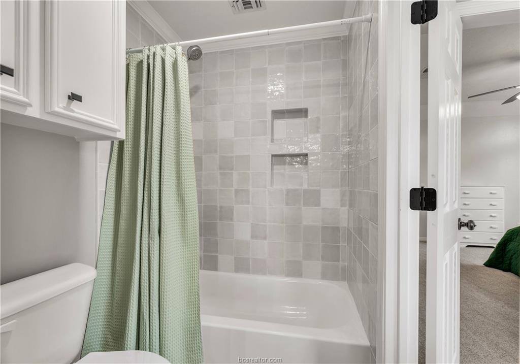 9310 Amberwood Court, College Station, TX 77845