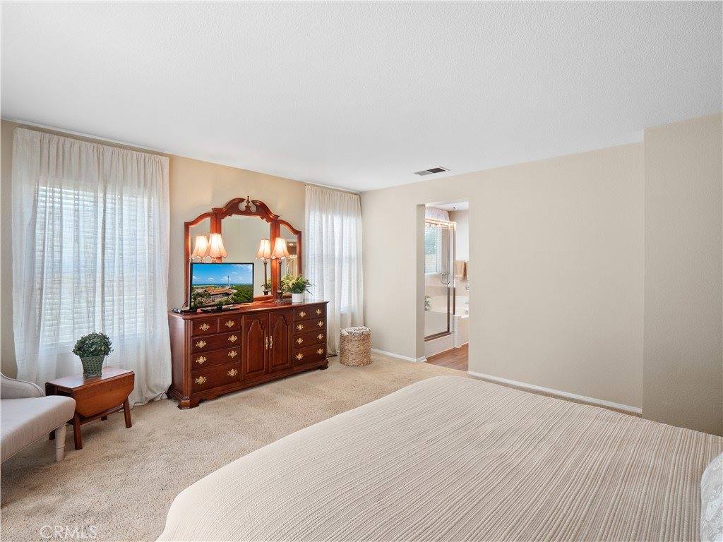 29890 Berkshire, Castaic, CA 91384