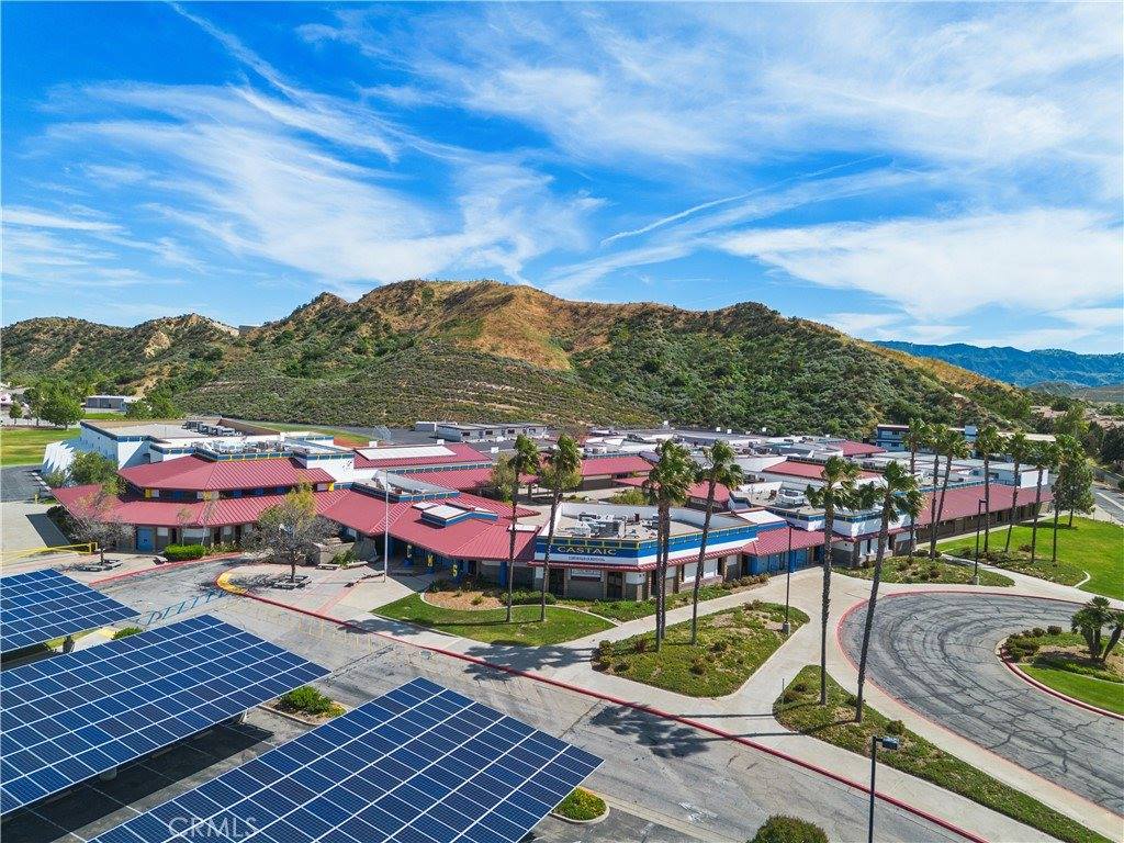 29890 Berkshire, Castaic, CA 91384
