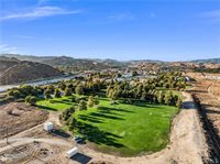 29890 Berkshire, Castaic, CA 91384