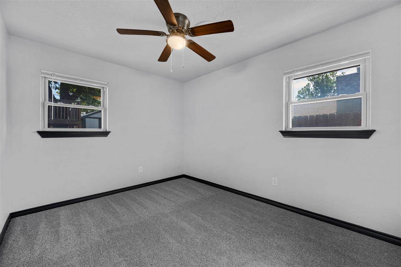 1618 SE Indiana Ave, Lawton, OK 73501