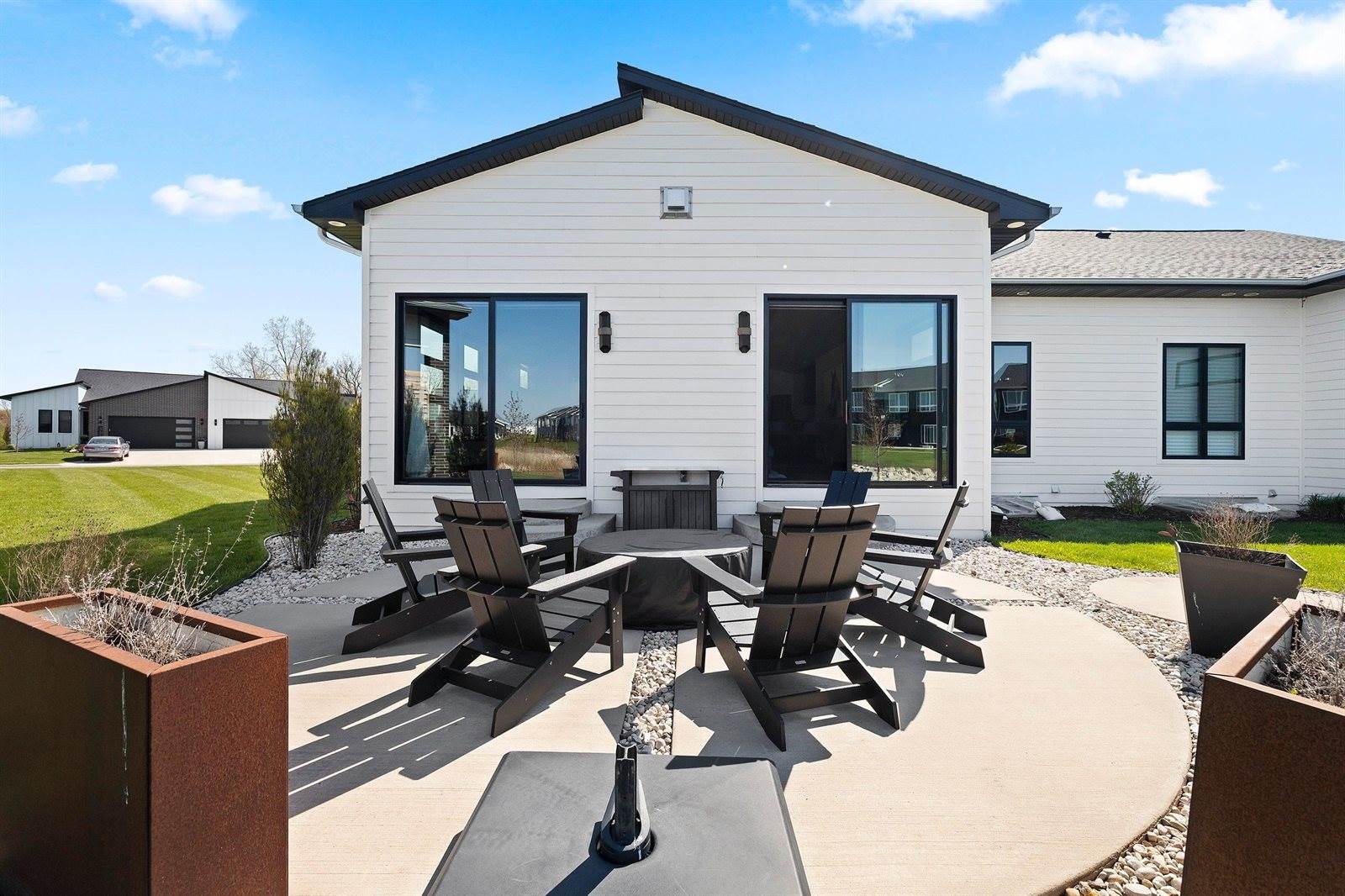 366 Aldon Circle, Green Bay, WI 54304