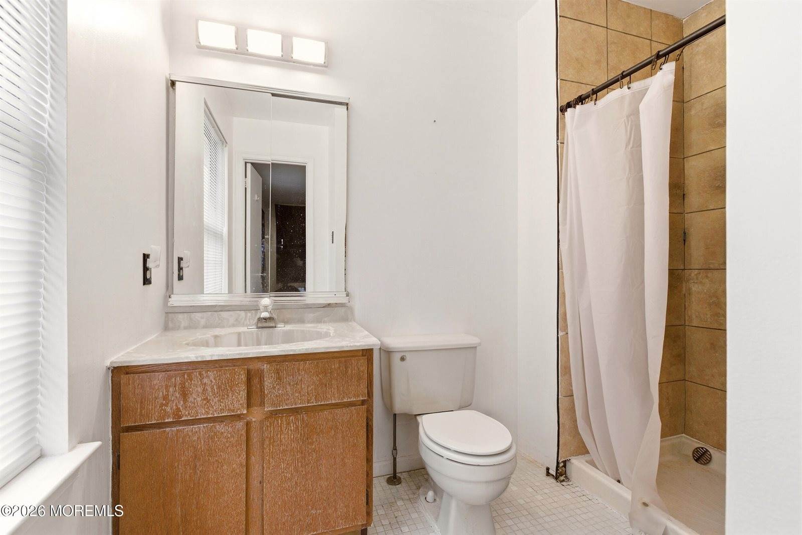 9 Snowdrift Lane, Howell, NJ 07731