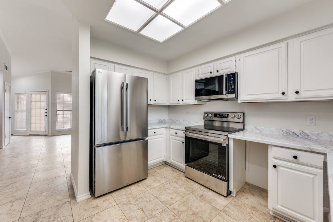 401 Pebble Way #239, Arlington, TX 76006