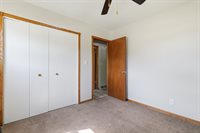 1501 Cherry Hills Road, Bettendorf, IA 52722