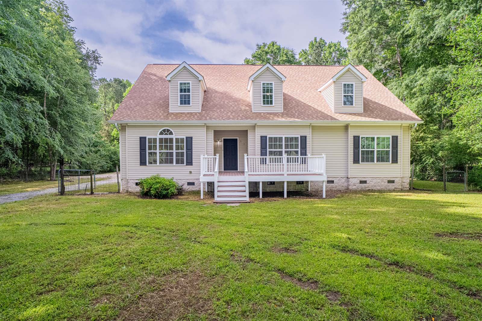 825 Westwoods Drive, Chapin, SC 29036