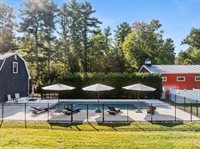 1125 School St, Mansfield, MA 02048