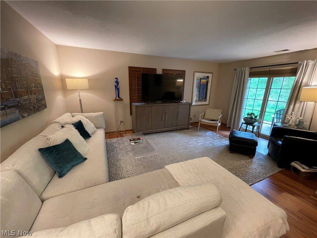 4056 Saint Andrews Court, Canfield, OH 44406