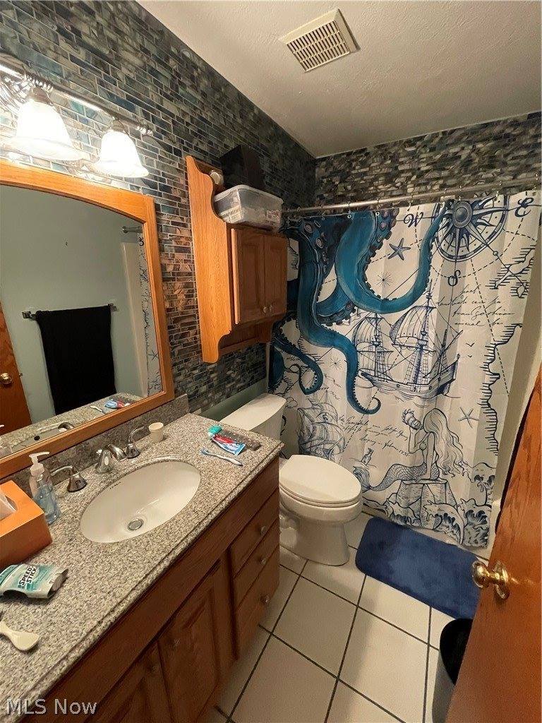 4056 Saint Andrews Court, Canfield, OH 44406
