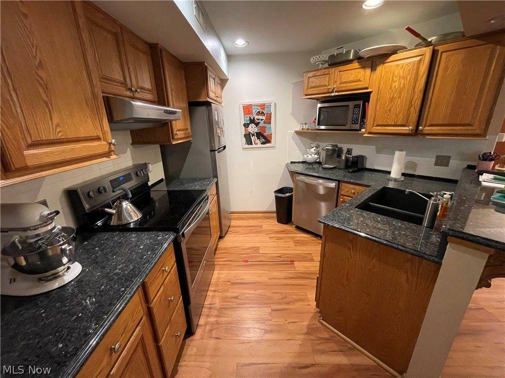 4056 Saint Andrews Court, Canfield, OH 44406