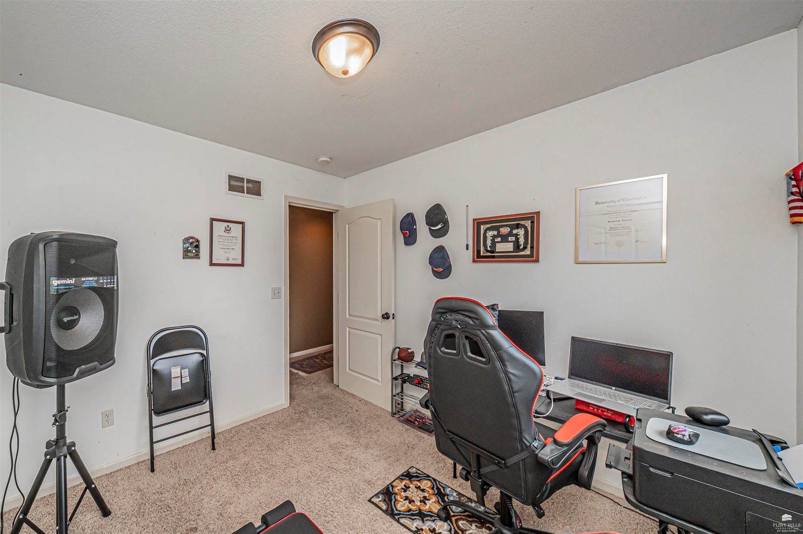 2608 Brooke Bend, Junction City, KS 66441