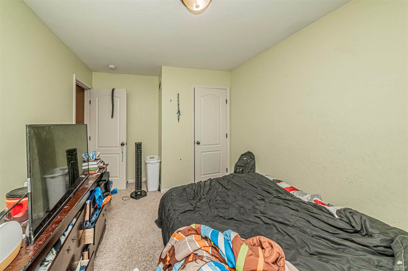 2608 Brooke Bend, Junction City, KS 66441