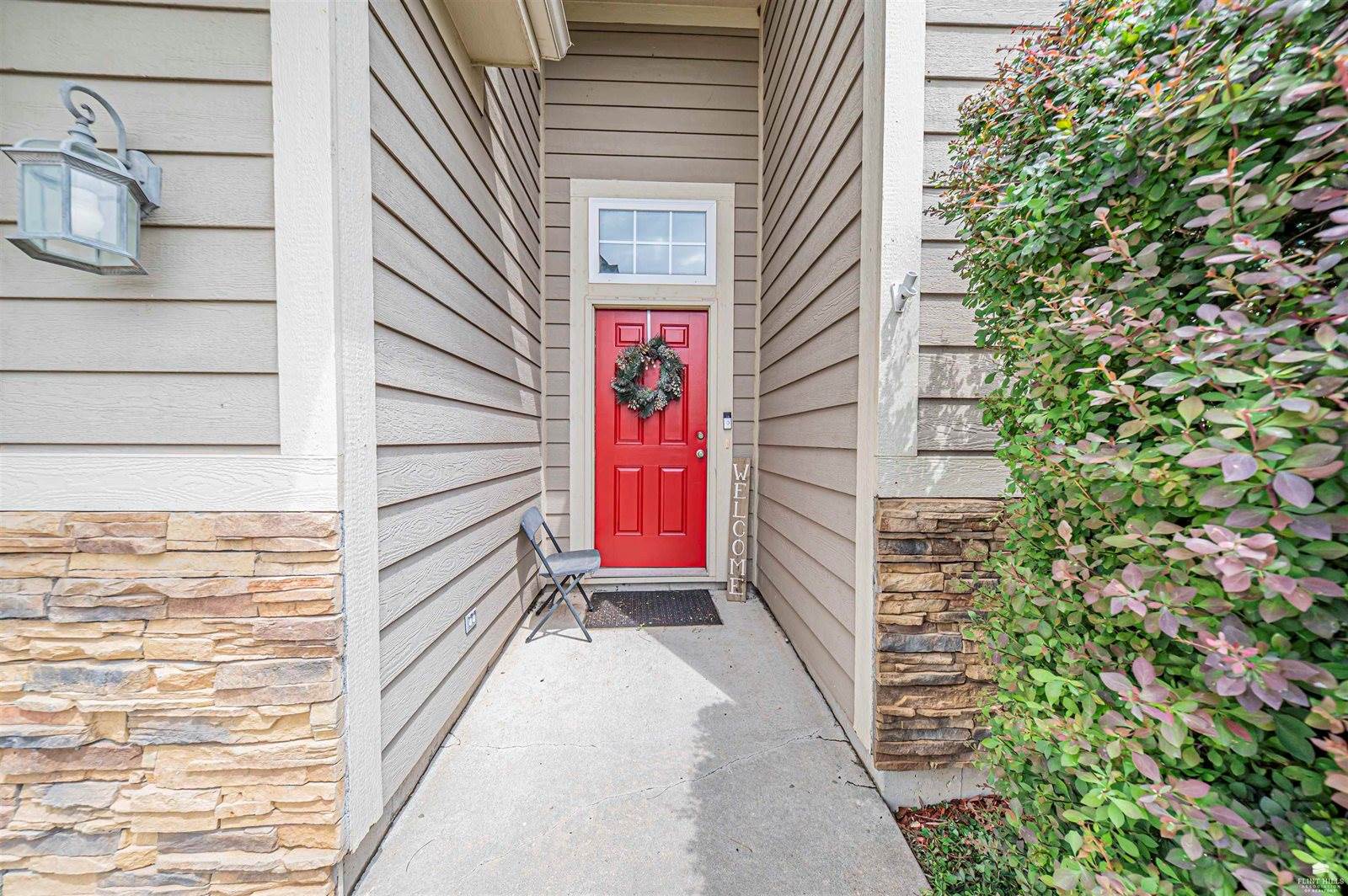 2608 Brooke Bend, Junction City, KS 66441