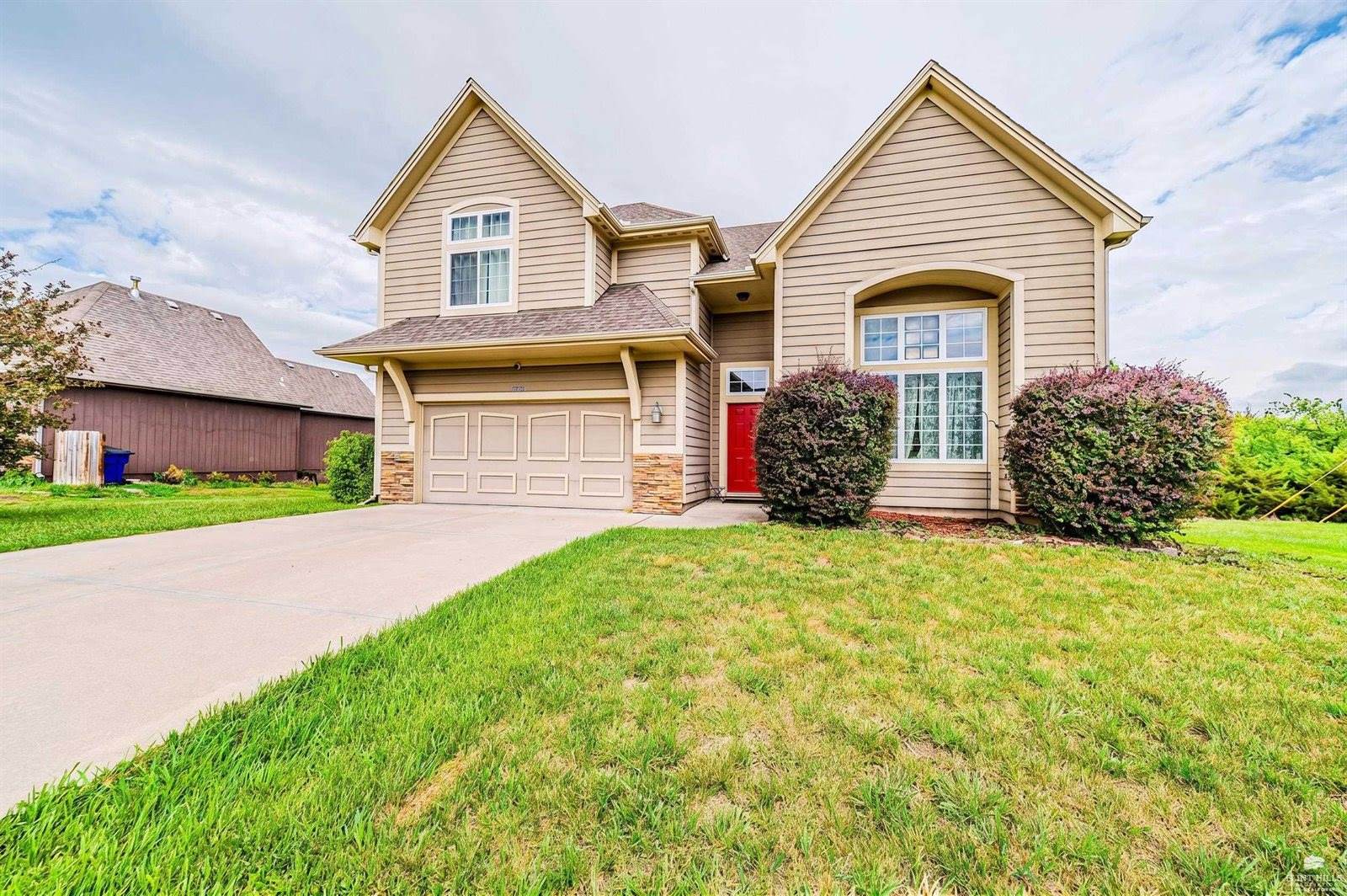 2608 Brooke Bend, Junction City, KS 66441