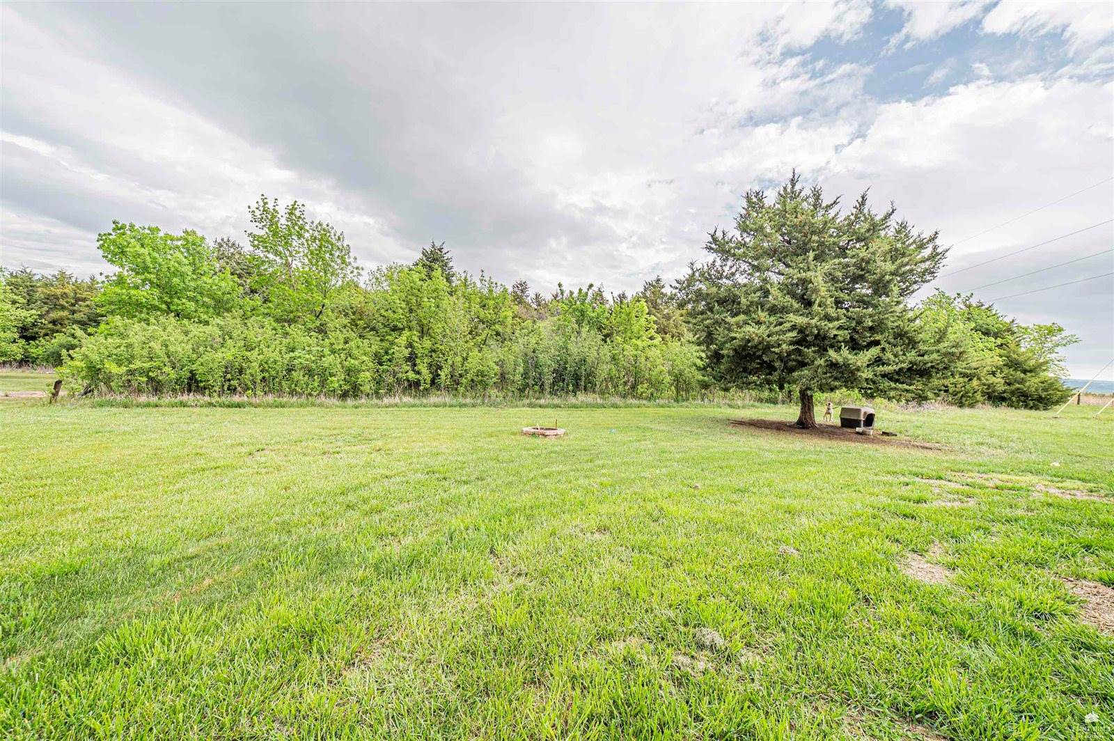 2608 Brooke Bend, Junction City, KS 66441