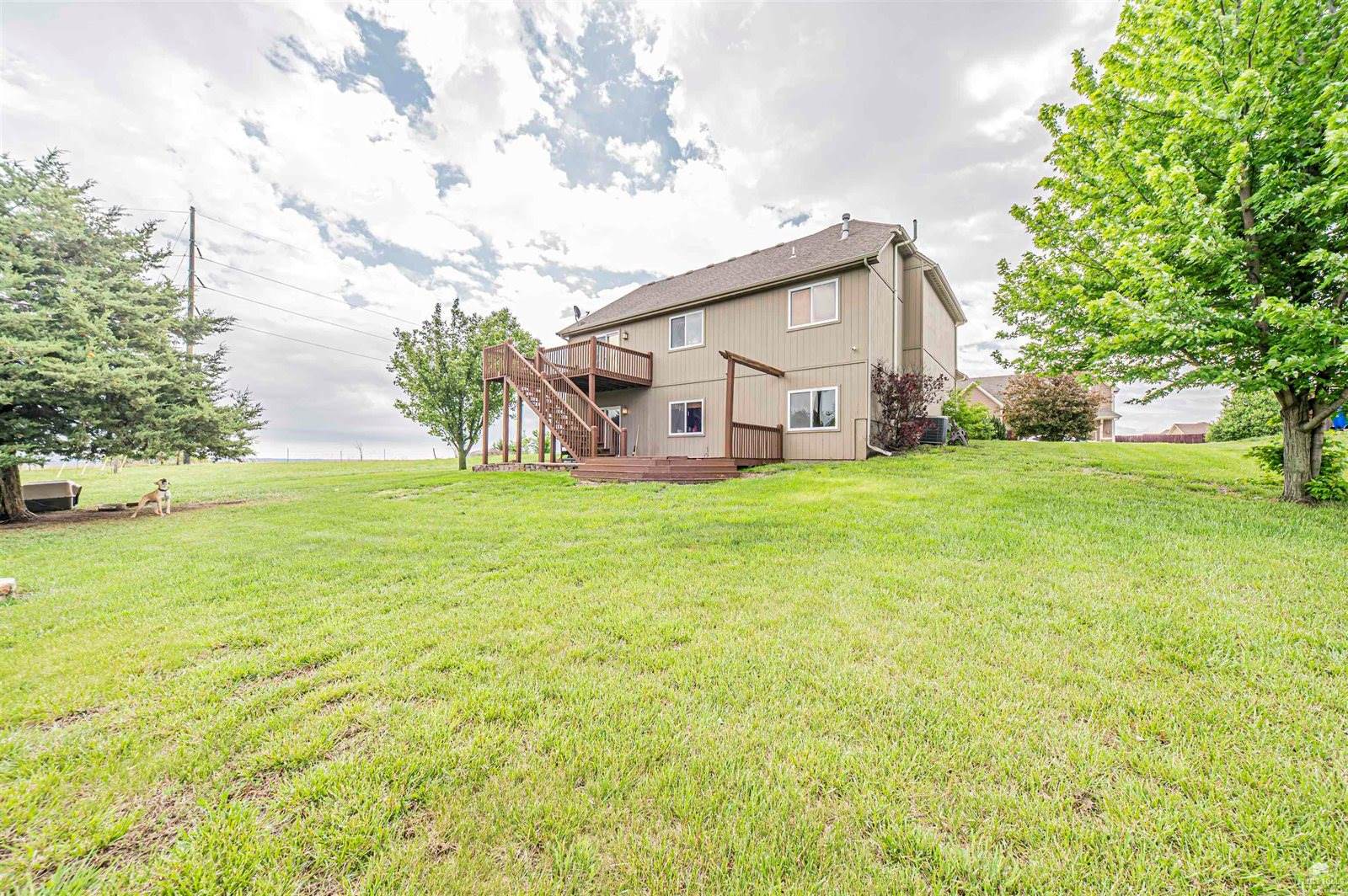2608 Brooke Bend, Junction City, KS 66441