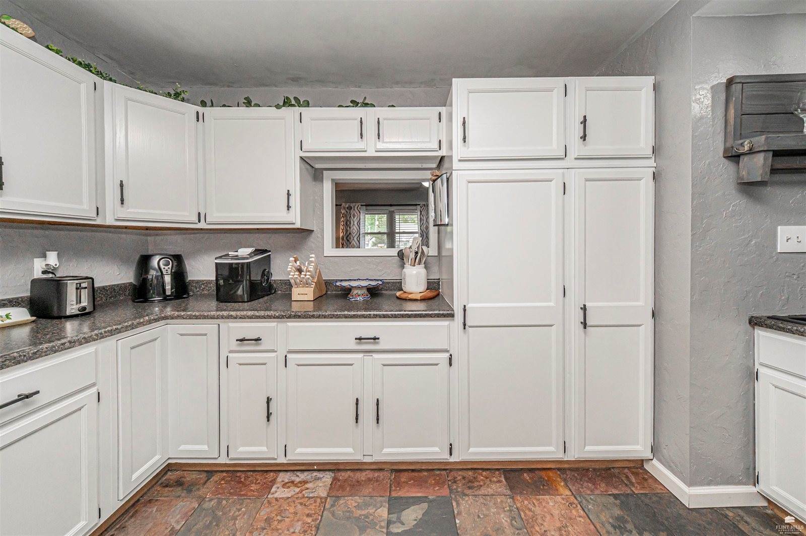 224 West Chestnut, Junction City, KS 66441