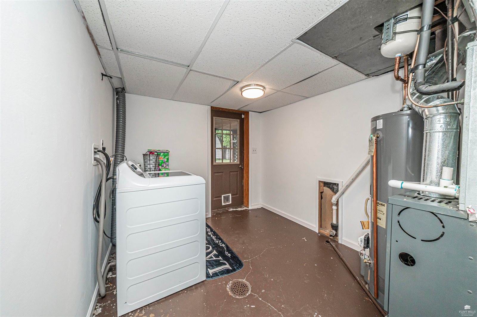 224 West Chestnut, Junction City, KS 66441