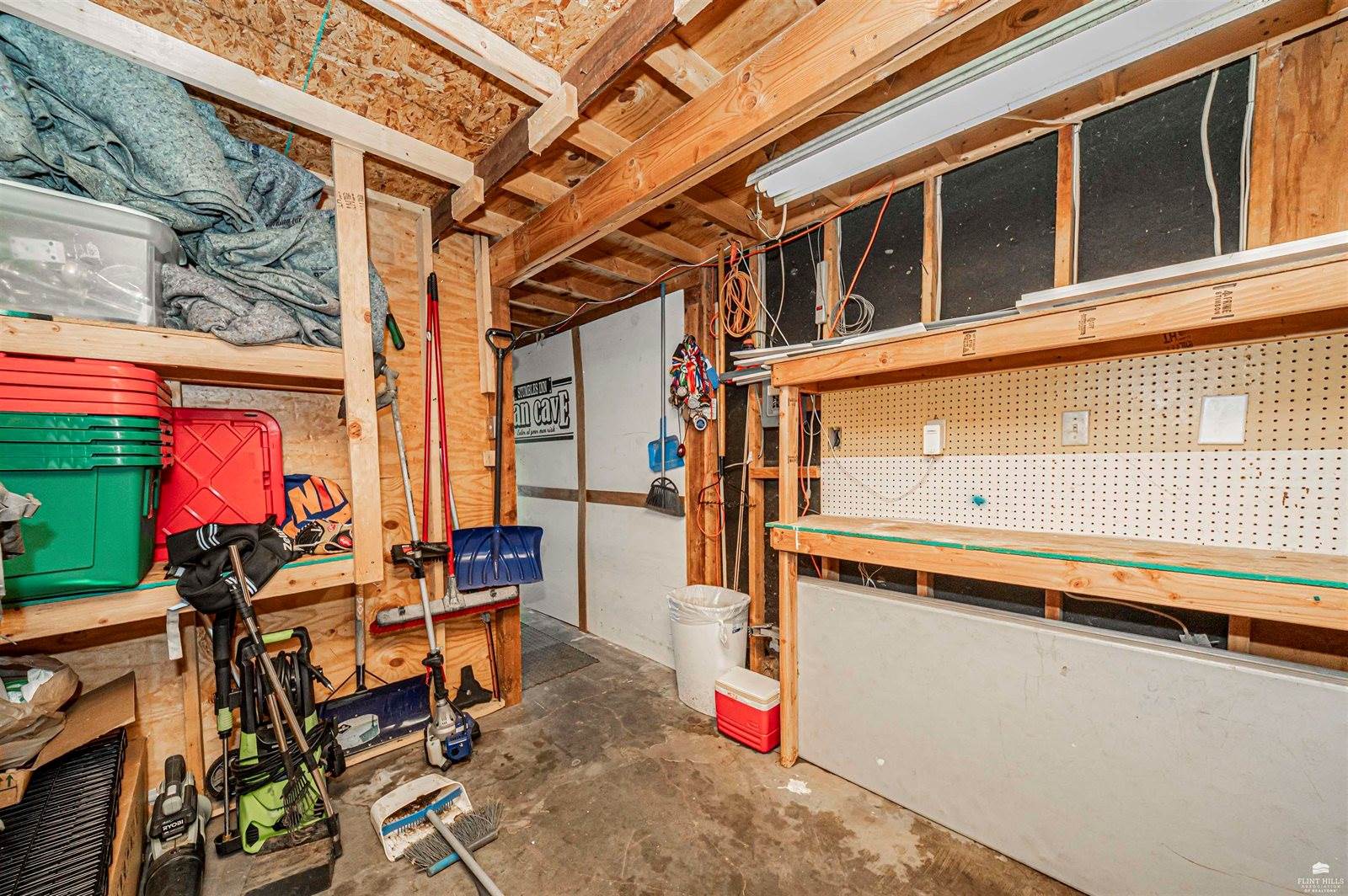 224 West Chestnut, Junction City, KS 66441