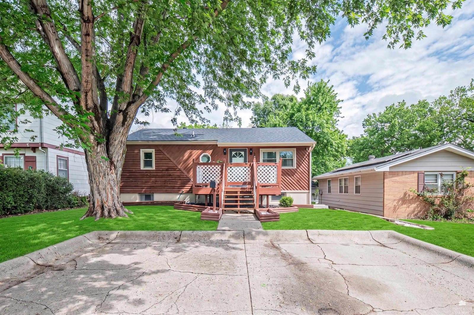 224 West Chestnut, Junction City, KS 66441