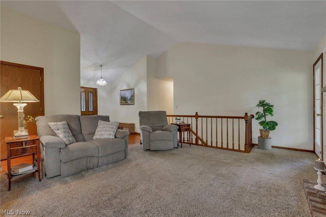 64264 Morrison Road, Cambridge, OH 43725