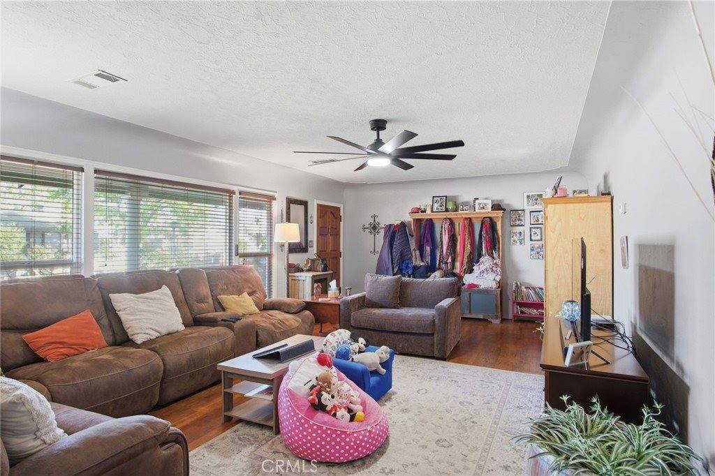 1701 Eucalyptus, Atwater, CA 95301