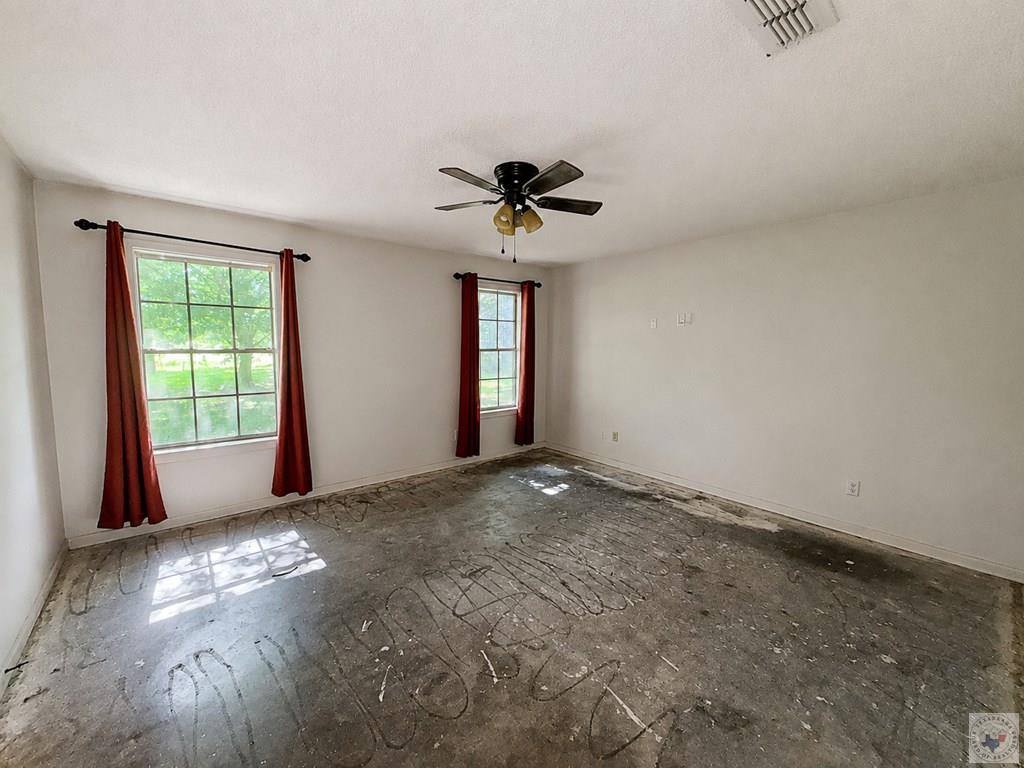 1066 US Hwy 259 S, DeKalb, TX 75559