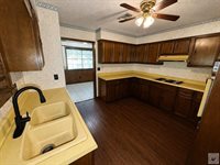 1066 US Hwy 259 S, DeKalb, TX 75559