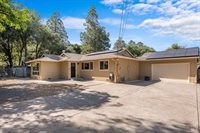 8030 Elphick Road, Sebastopol, CA 95472