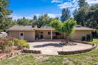 8030 Elphick Road, Sebastopol, CA 95472