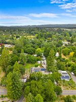 8030 Elphick Road, Sebastopol, CA 95472