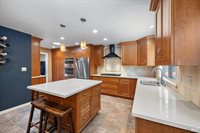 8030 Elphick Road, Sebastopol, CA 95472