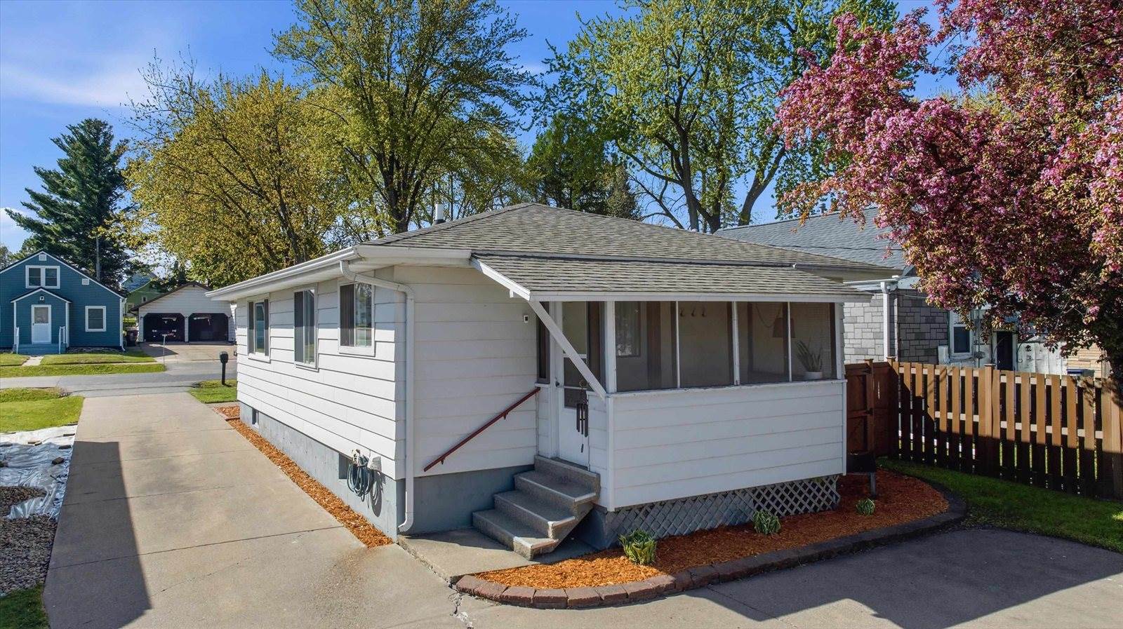 503 N Ash Avenue, Marshfield, WI 54449
