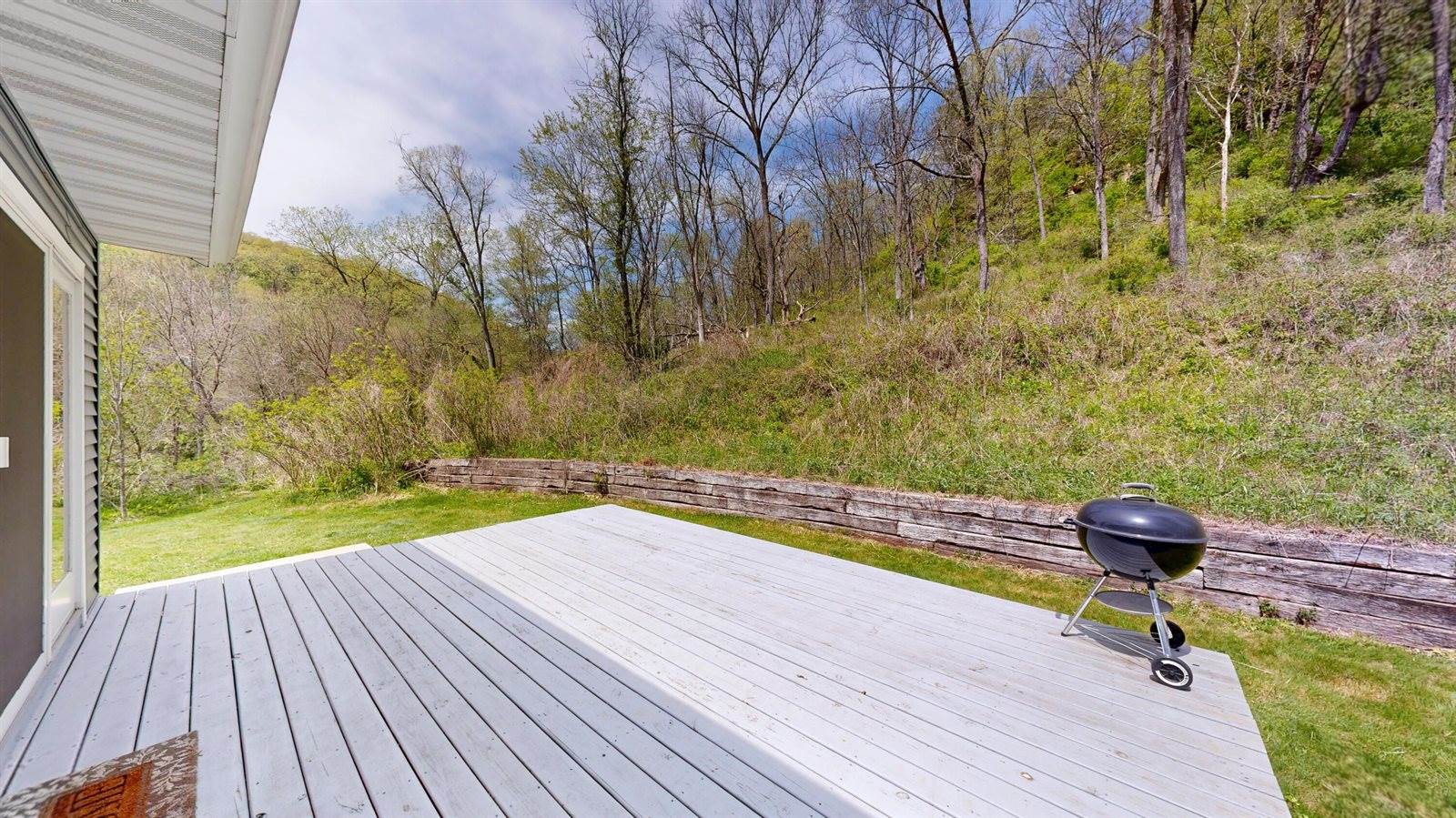55276 Three Creeks Rd, Freeman, WI 54628