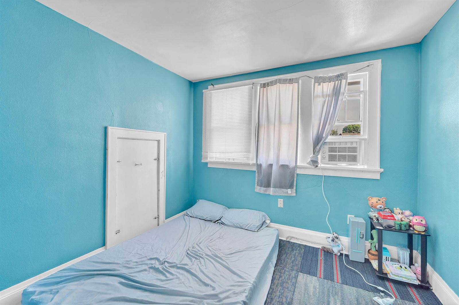 2111 West Burnham St, Milwaukee, WI 53204