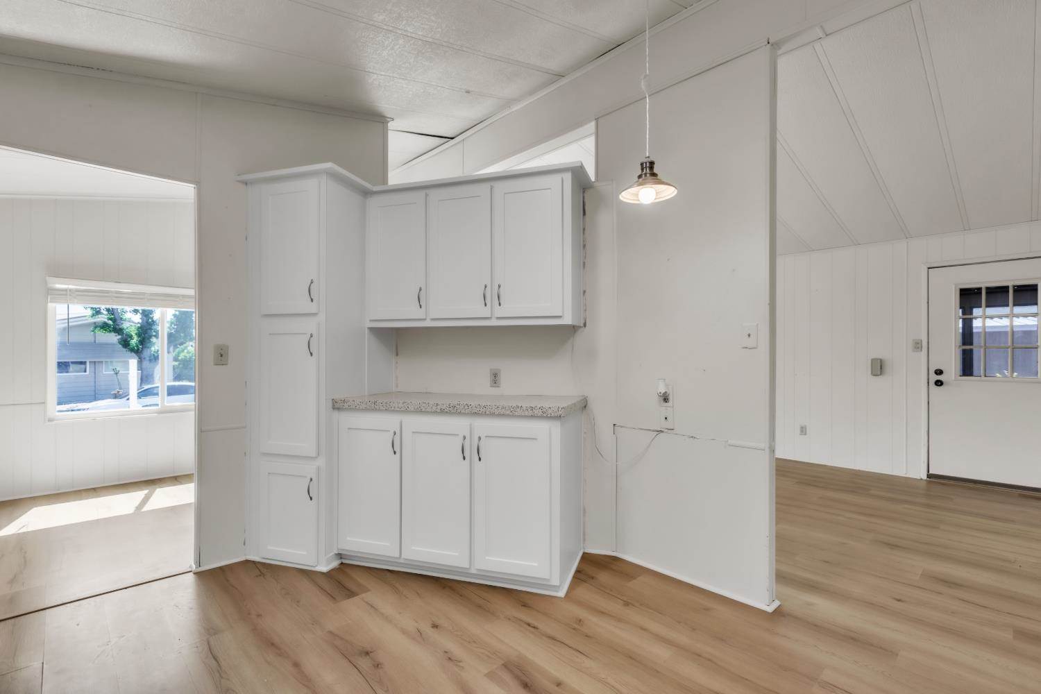 396 Ravine Circle, Rancho Cordova, CA 95670