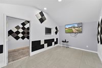 3240 South 72nd St, Milwaukee, WI 53219