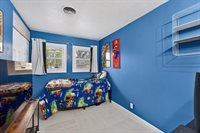 3240 South 72nd St, Milwaukee, WI 53219