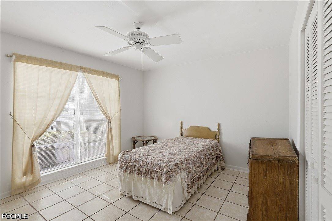 9753 Maplecrest Circle, Lehigh Acres, FL 33936
