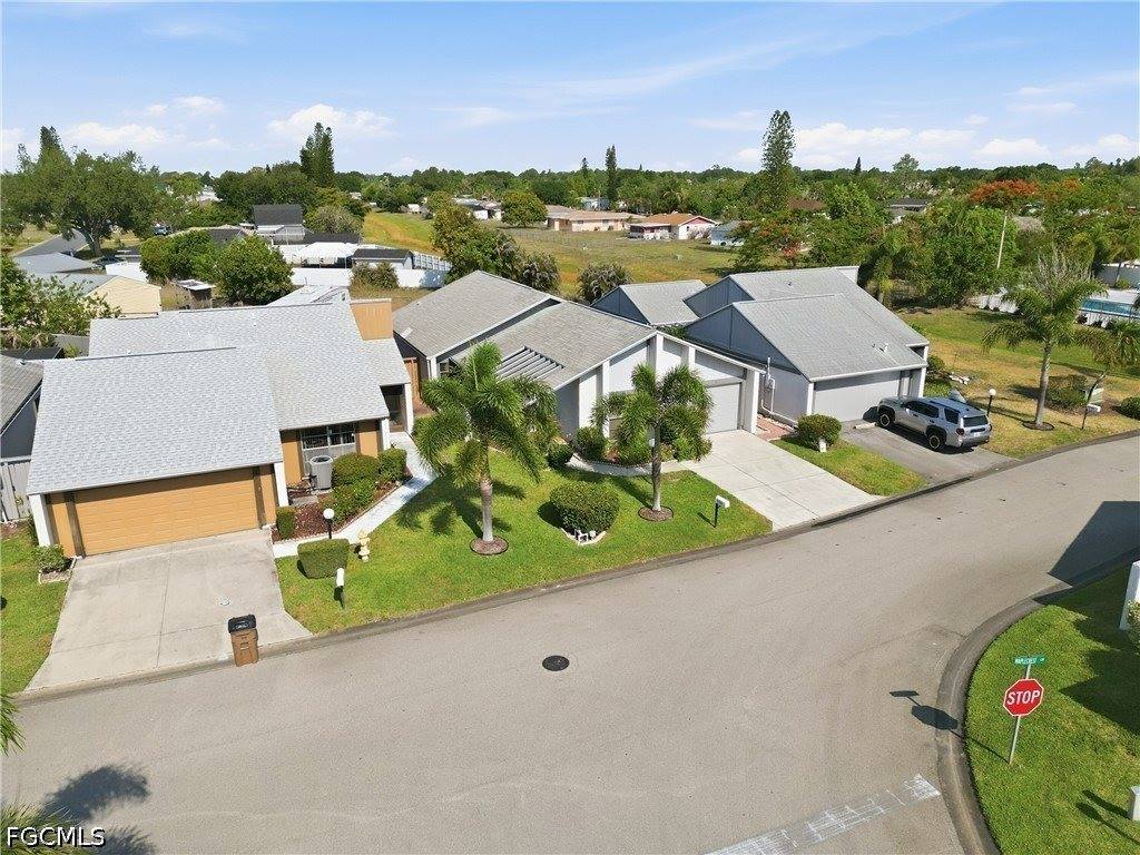 9753 Maplecrest Circle, Lehigh Acres, FL 33936