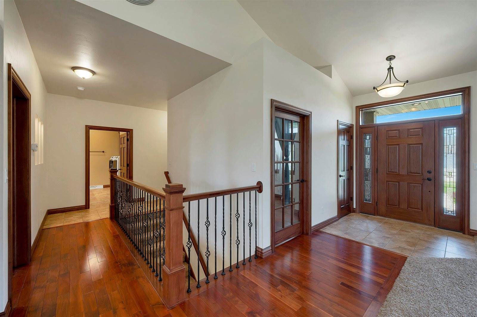 334 Whispering Creek Court, Green Bay, WI 54303