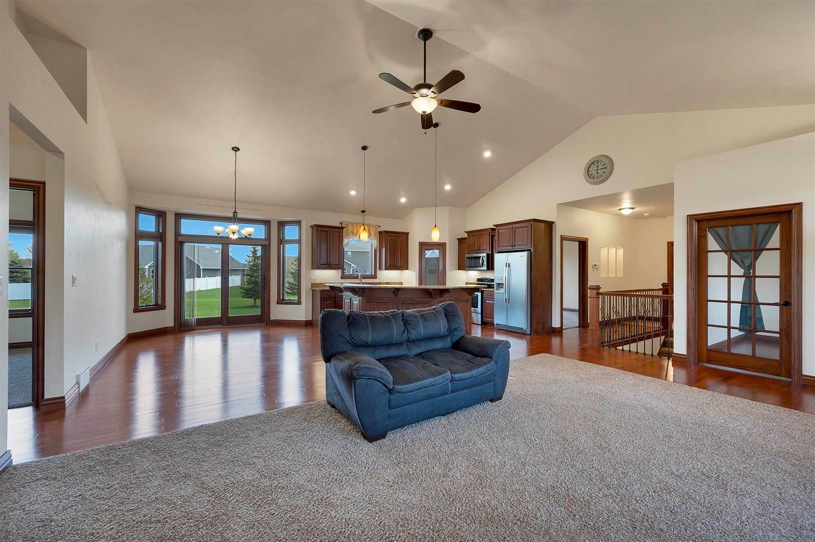334 Whispering Creek Court, Green Bay, WI 54303
