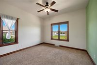 334 Whispering Creek Court, Green Bay, WI 54303