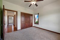 334 Whispering Creek Court, Green Bay, WI 54303