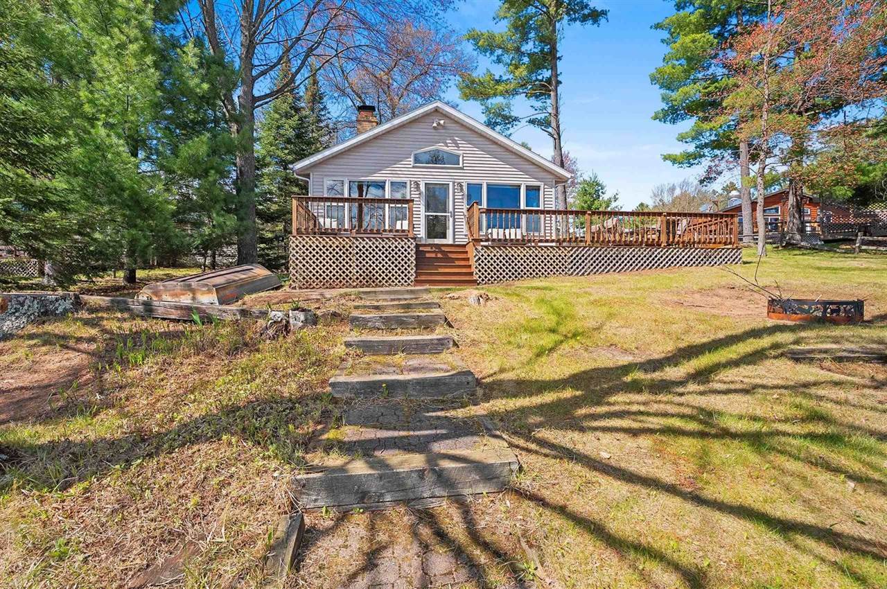 13763 Lake Shore Lane, Mountain, WI 54149