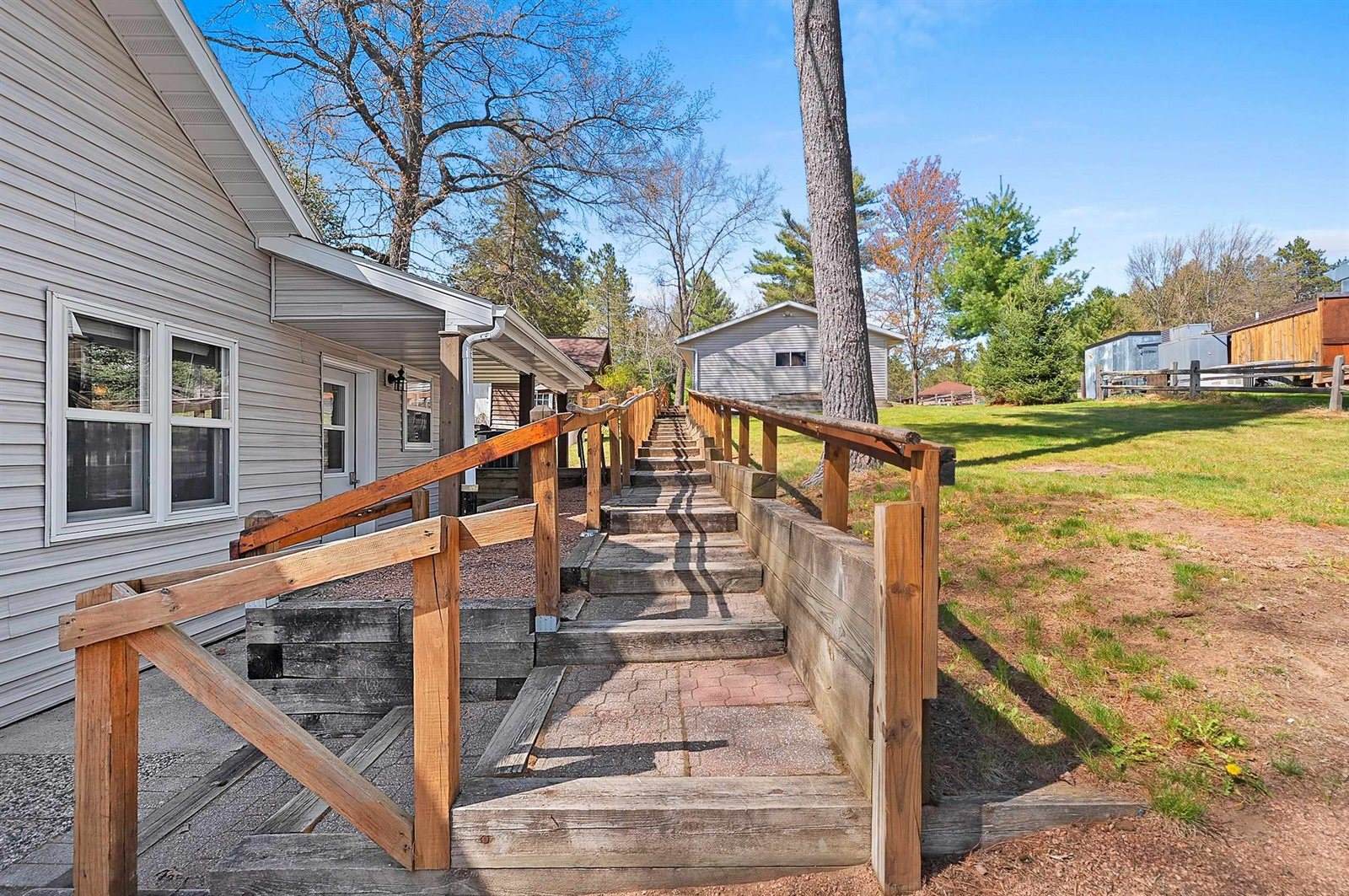 13763 Lake Shore Lane, Mountain, WI 54149