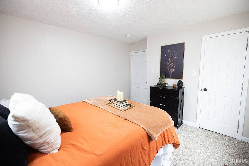 3021 Columbus Avenue, Anderson, IN 46016