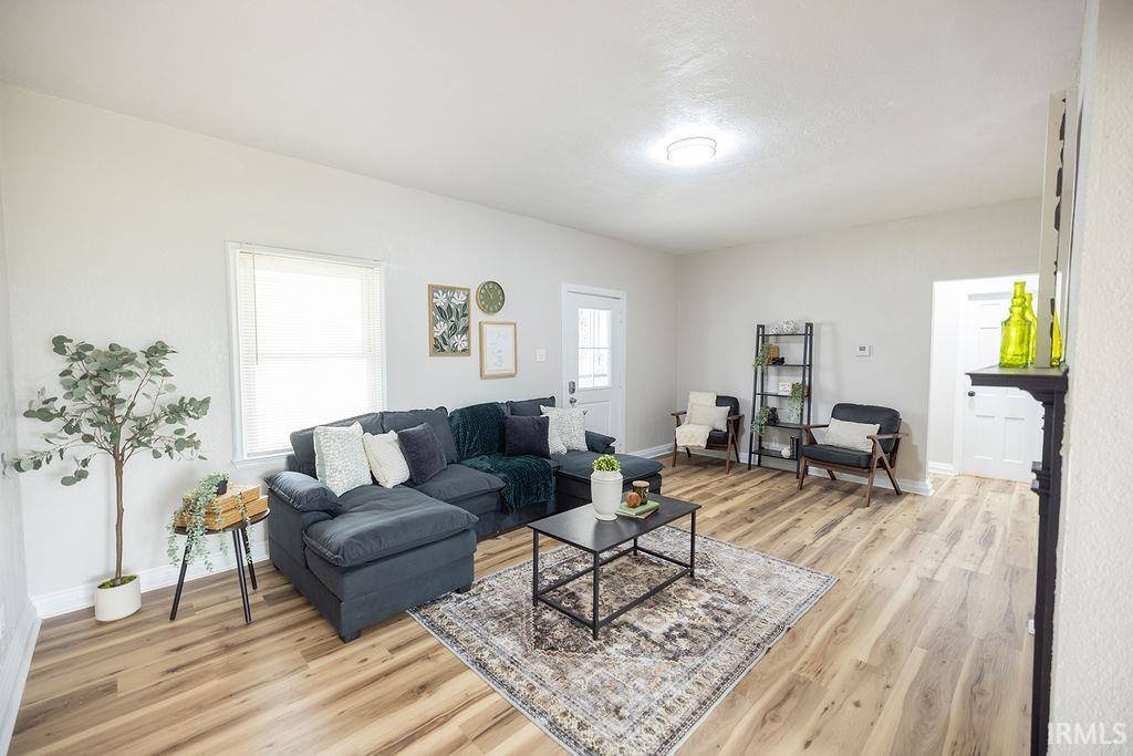 3021 Columbus Avenue, Anderson, IN 46016